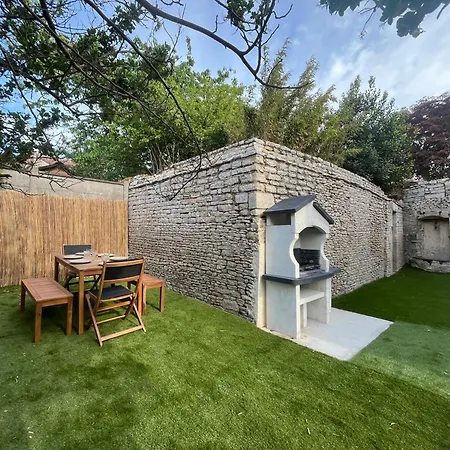 La Nacriere Holiday home